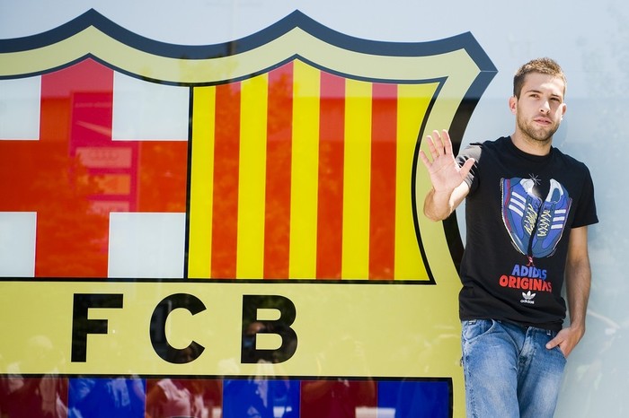 Dự kiến ngày mai, Alba sẽ chính thức ra mắt khán giả sân Nou Camp